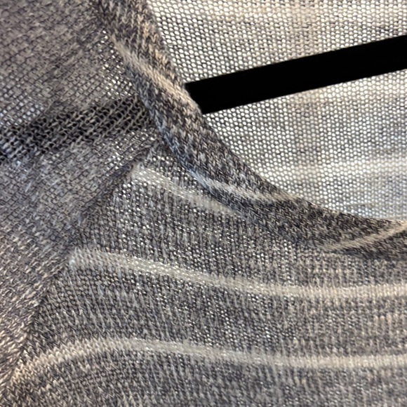 Splendid Gray Striped Long Sleeve Top - Picture 4 of 5